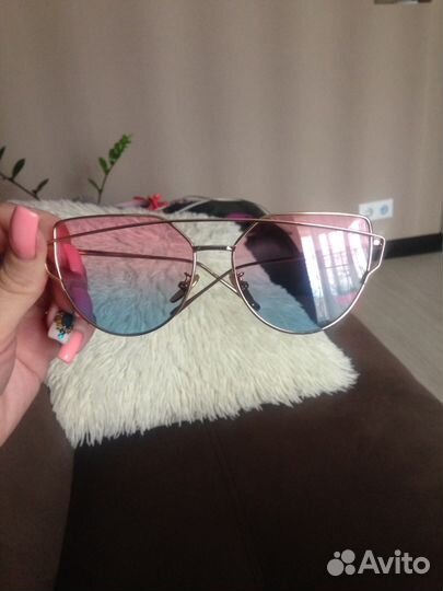 Имиджевые солнцезащитные очки