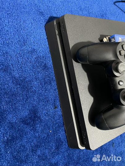 Sony PS4 slim 1tb