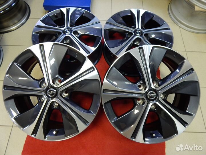 6956 Оригинал Nissan leaf R17 J6.5 5*114,3 ет45