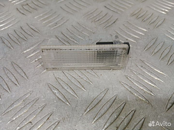 Б/У Фонарь подсветки двери Land Rover#001