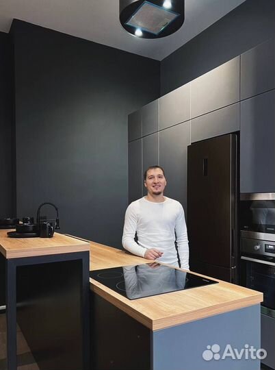 Качественный кухонный гарнитур / Цена за все