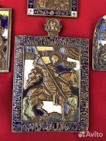 Металлопластика. Бронза. Эмали. Новое литьё