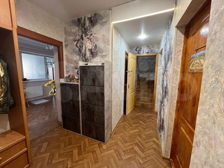 Дом 260 м² на участке 6 сот.