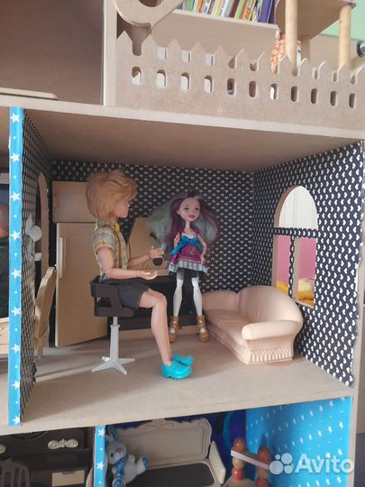 Кукольный домик для барби