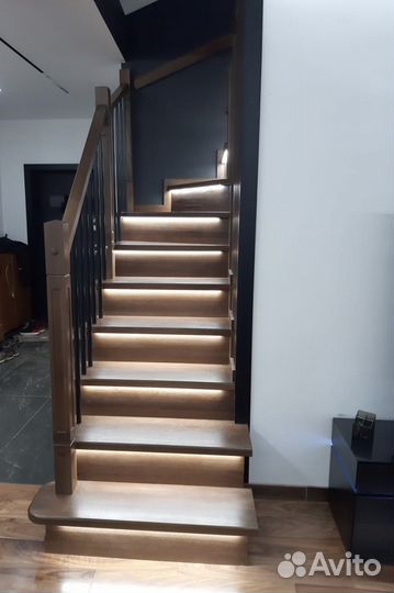 Деревянная лестница на заказ