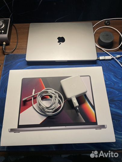 Macbook Pro 14 M1 Pro 16 512