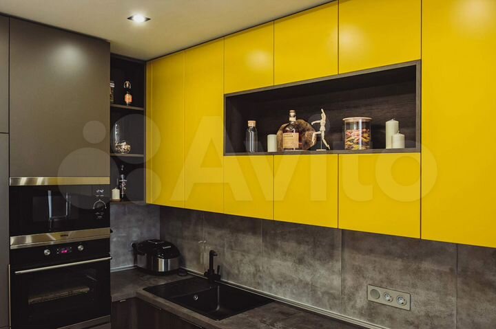 2-к. квартира, 57 м², 10/13 эт.