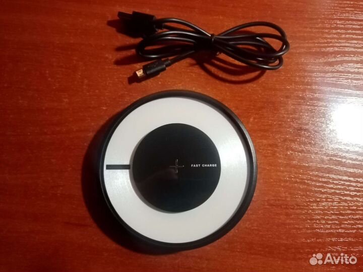 Беспроводная зарядка Nillkin mc-017