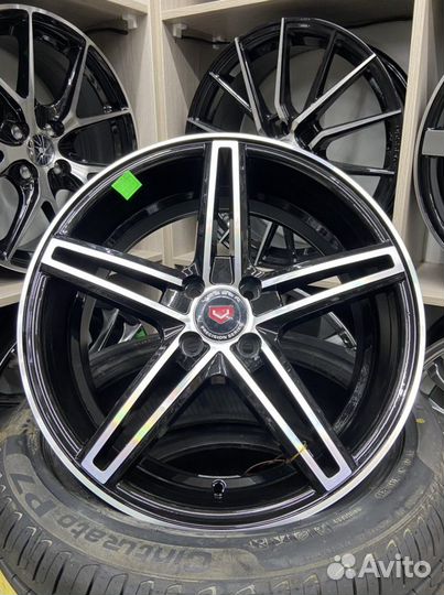 Vossen cv-5 r17 4*100 черные
