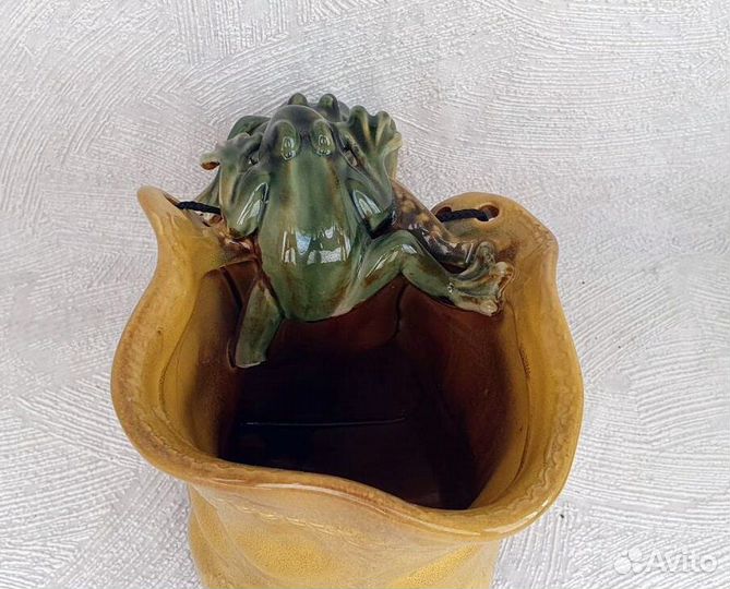 Кашпо для цветов