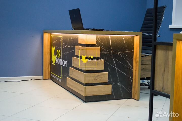 Стол руководителя лофт