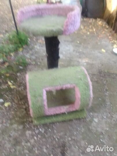 Домик для кошки с когтеточкой бу