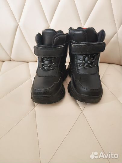 Ботинки демисезонные на мальчика 26 размер
