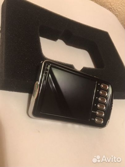 Цифровой фотоаппарат Eplutus EP-2516