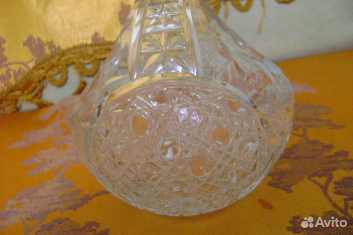 Хрустальная ваза-конфетница 