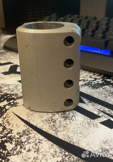 Зажим для трюкового самоката scs