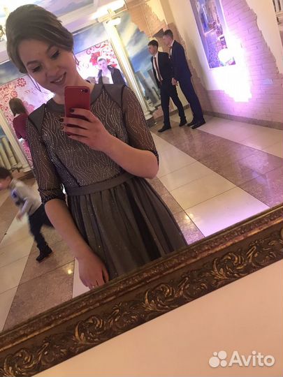 Женское платье в пол