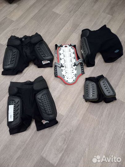 Защита для гоных лыж и сноуборда