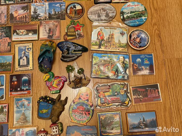 Магниты из разных городов)
