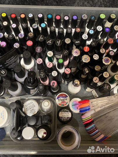 Продам коробку гель-лаков