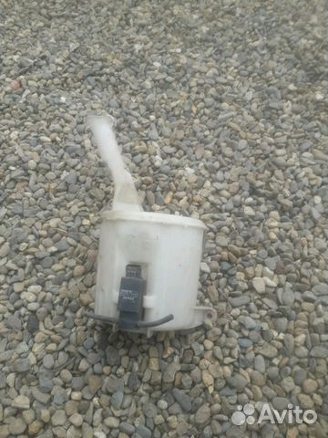 Бачок омывателя Toyota Vitz Yaris функарго