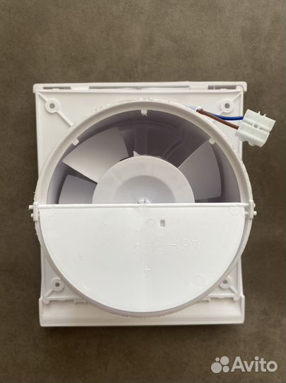 Вентилятор вытяжной Electrolux eafm 120