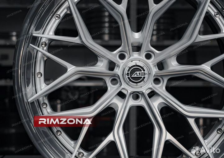 Кованые диски R21 на Audi RS4