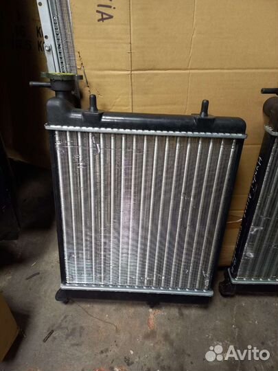 Радиатор охлаждения на hyundai accent