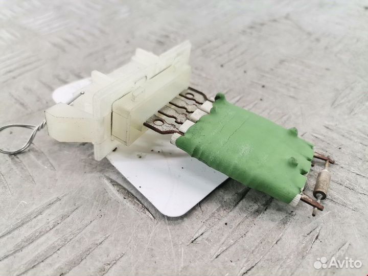 Сопротивление печки Opel Vectra B рест. 2002