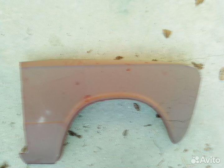 Крылья правые ваз 2106