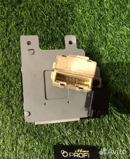 Блок управления центр. замком Ssang Yong Kyron