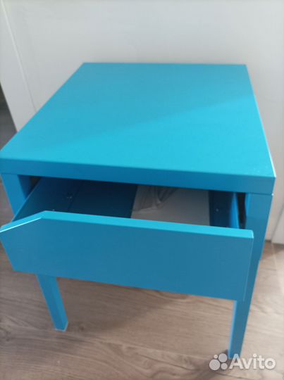 Прикроватный столик IKEA