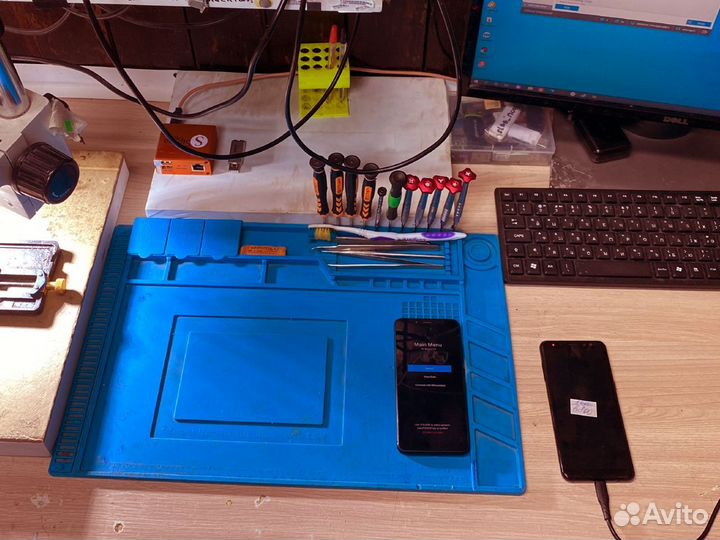 Разблокировка и отвязка телефонов