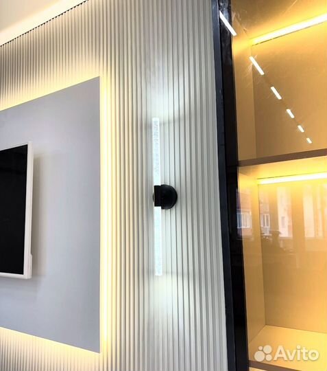 Стенка в гостиную/белая/новая