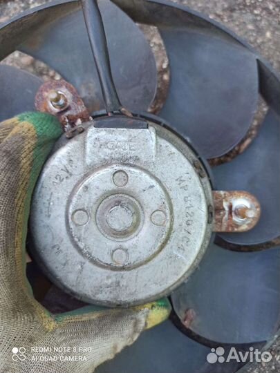 Ауди 100С4 Вентилятор gate 4A0 959 455C