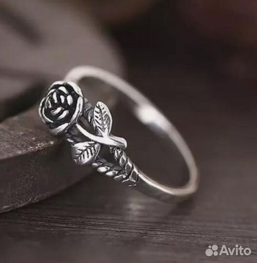 Кольцо серебряное 925
