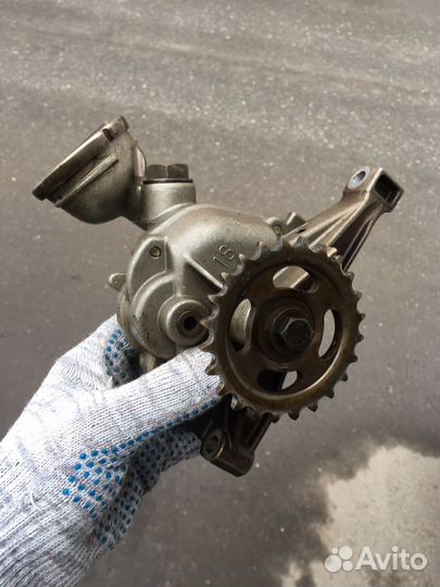 Насос масляный 202 Мерседес