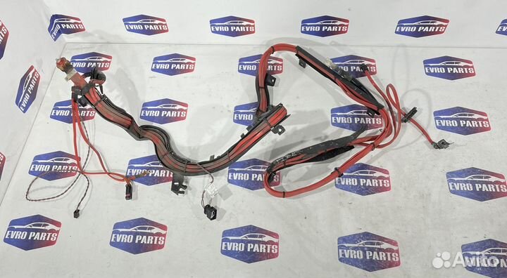 Плюсовой провод по днищу BMW F10 F11