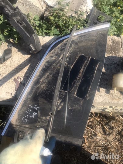 Задняя правая форточка Мерседес Gl166 Mercedes gls