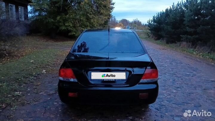 Mitsubishi Lancer 1.6 МТ, 2005, 260 000 км