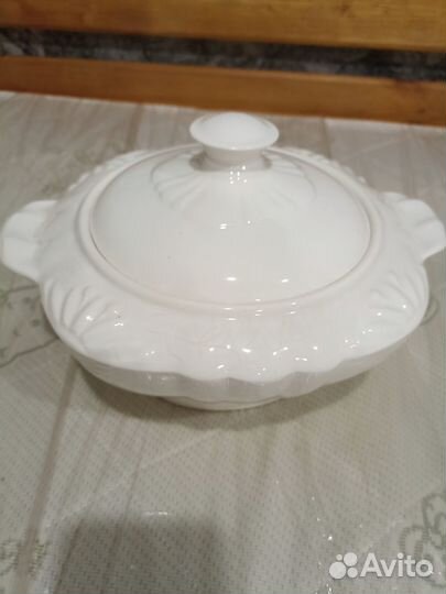 Фарфоровая супница СССР в отличном состоянии