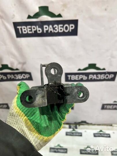 Ограничитель двери - Ford Transit MK8 2.2