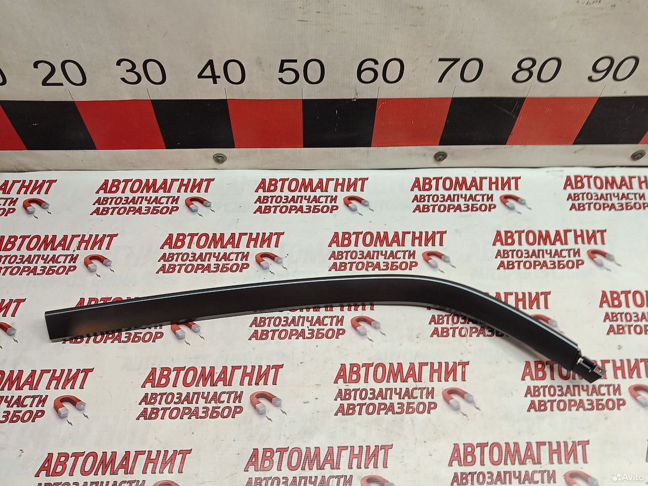 Накладка торпедо правая Voyah Free