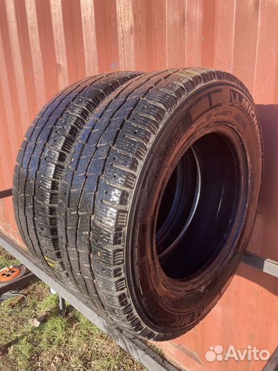 Michelin X-Ice North 215/70 R15C