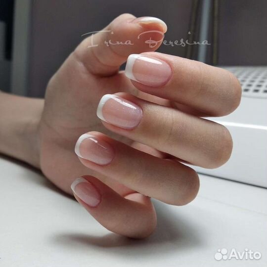 Маникюр, педикюр с покрытием