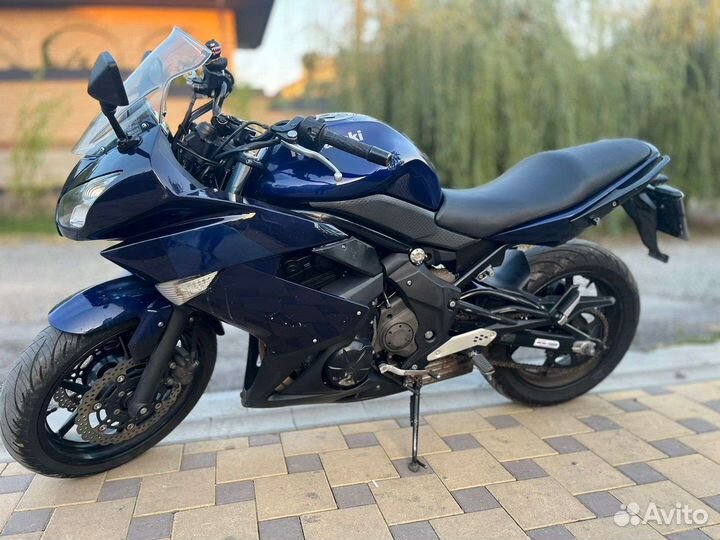 Kawasaki ninja 400R 2011 год