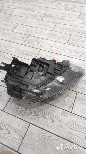 Фара левая audi q3