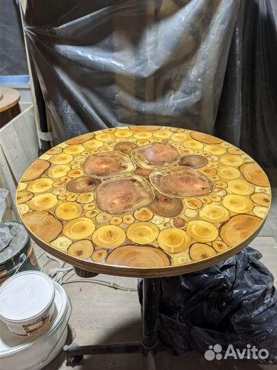 Столик поднос