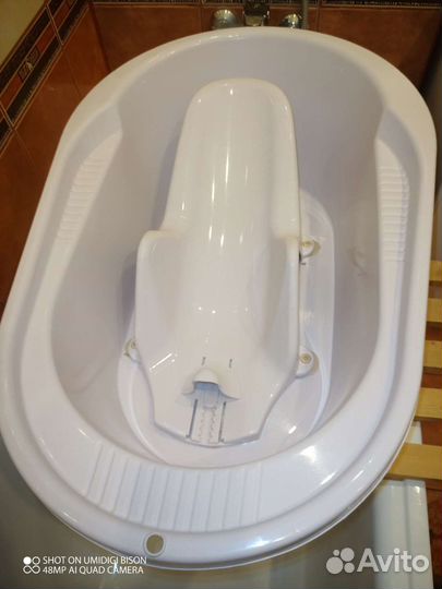 Детская ванночка для купания с горкой