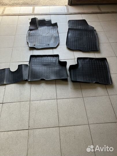 Коврики renault duster
